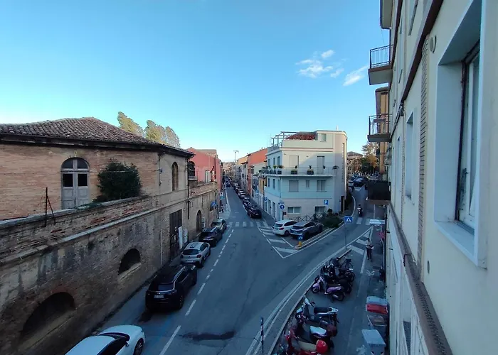 La Casa Di Ewa - Centro-mare Lejlighed Pesaro