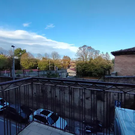 شقة La Casa Di Ewa - Centro-mare بيزارو